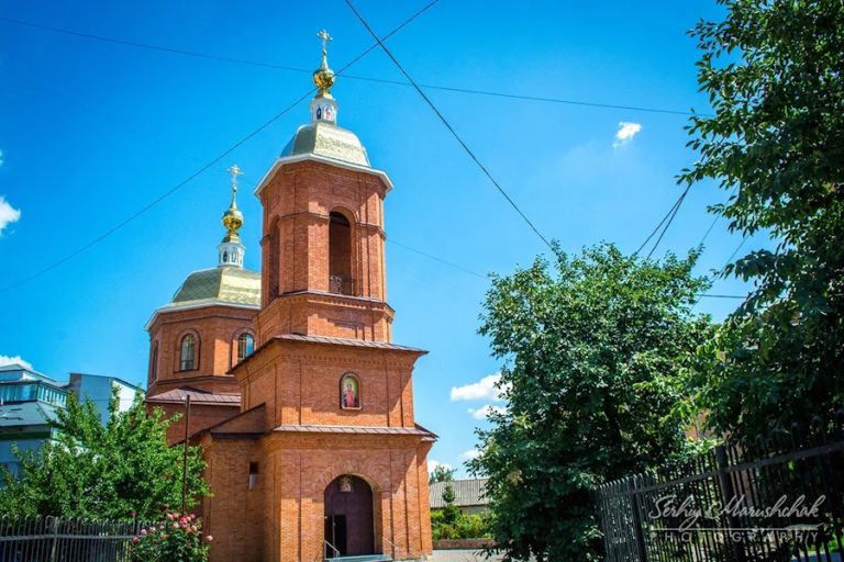 Храм св. Володимира Великого