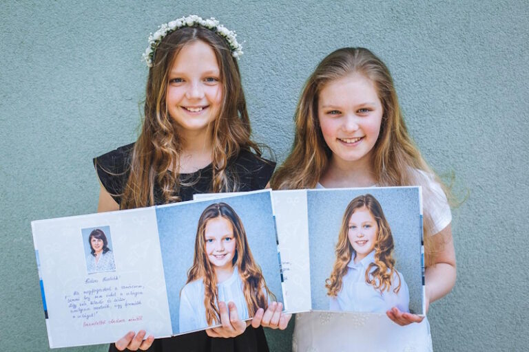 Як організувати фотосесію для випускного альбому