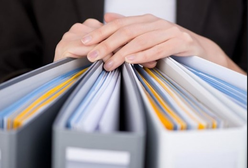 Чому присяжний переклад важливий для нотаріальних і судових документів