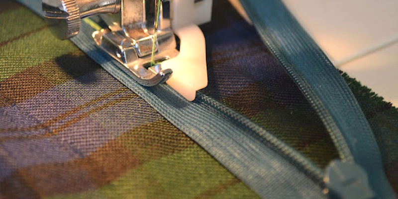 Як лапки впливають на якість вшивання блискавок і відстрочку