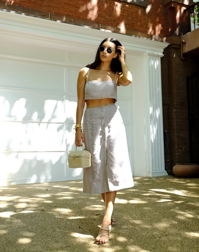 Одяг жіночий Львів