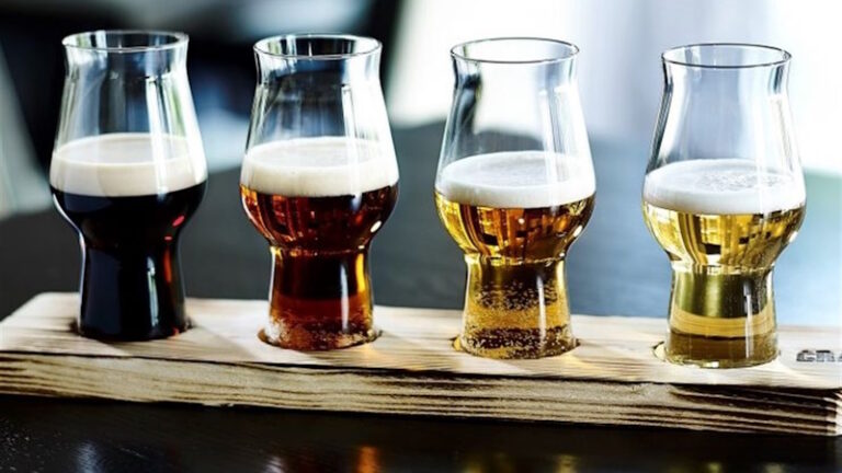 Як форма келиха впливає на смак пива