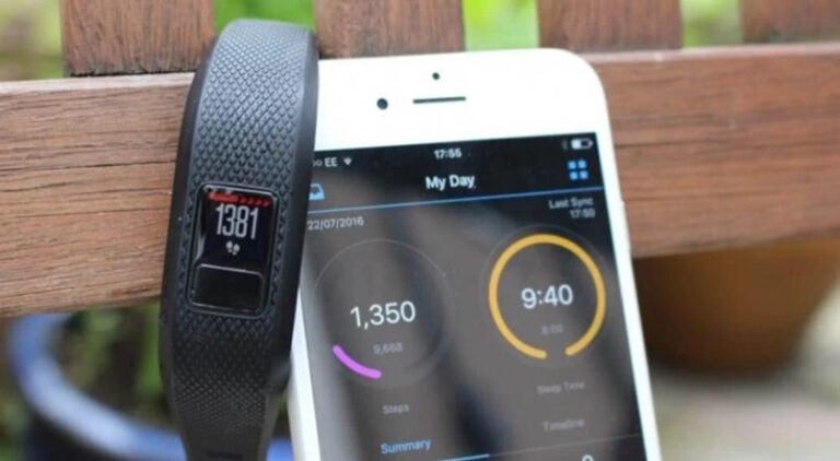 Фітнес браслет Гармін