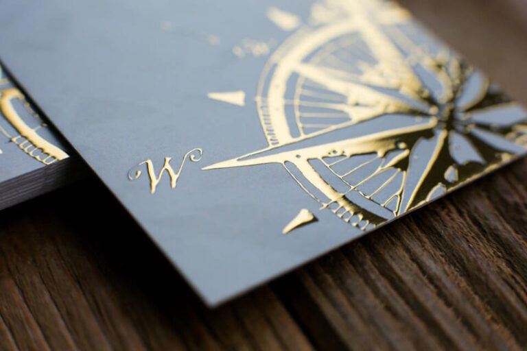 Тиснення фольгою