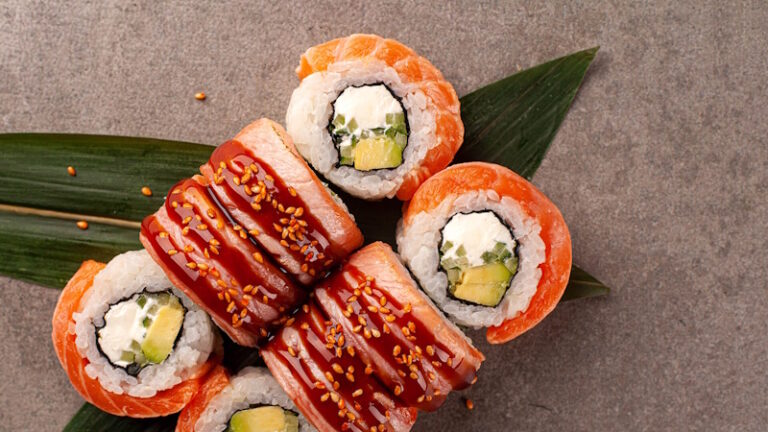 «Вилки Палки»: магія текстур у кожному ролі