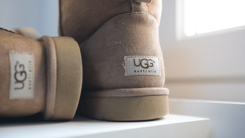 UGG